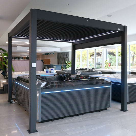 Bioklimatische Pergola MotionFlex 300 mit weißer LED-Beleuchtung
